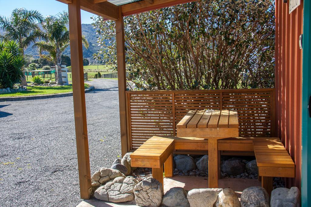 The Little Farm Coromandel Hotel Eksteriør billede